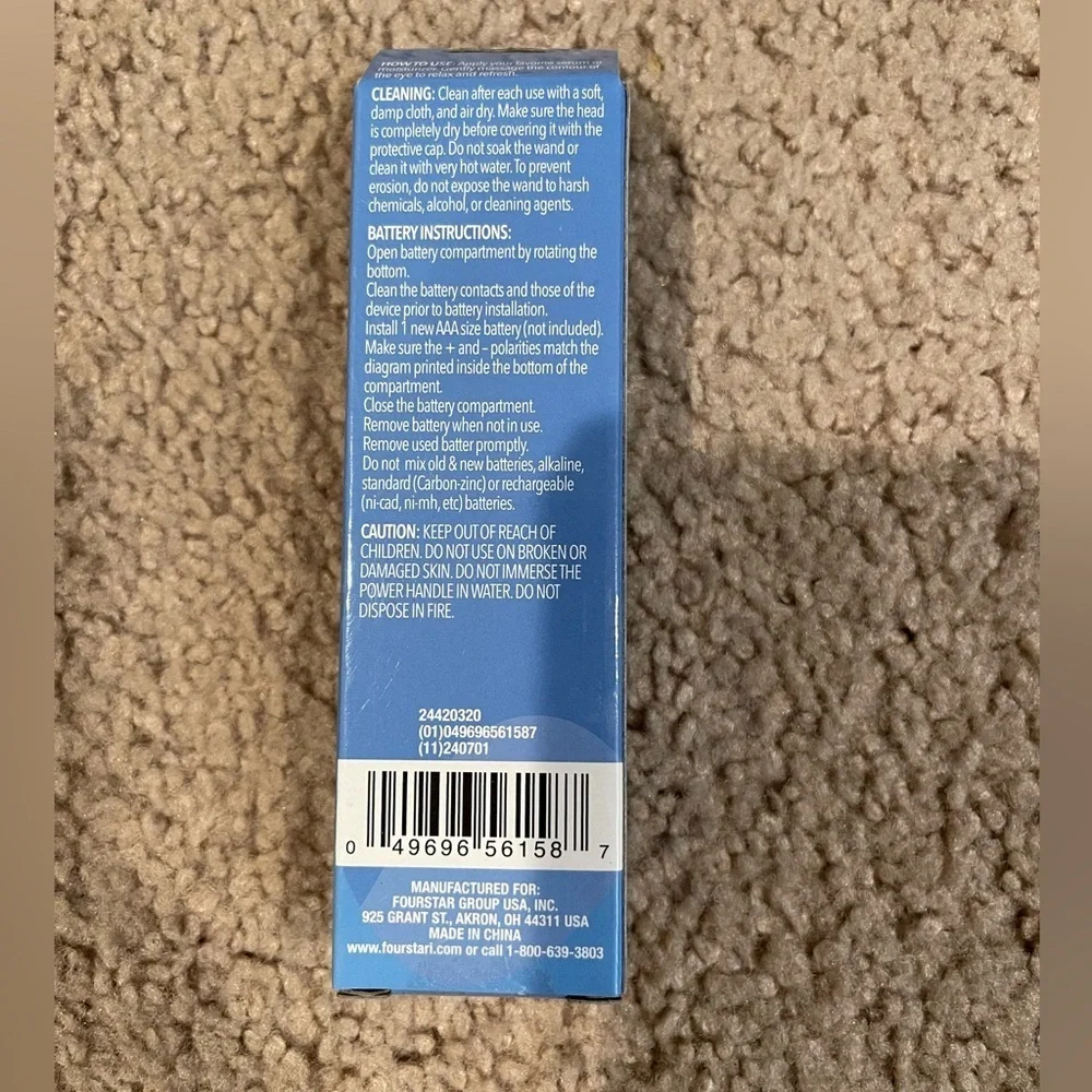 B-PURE Vibrating Under Eye Massager Compact Size
